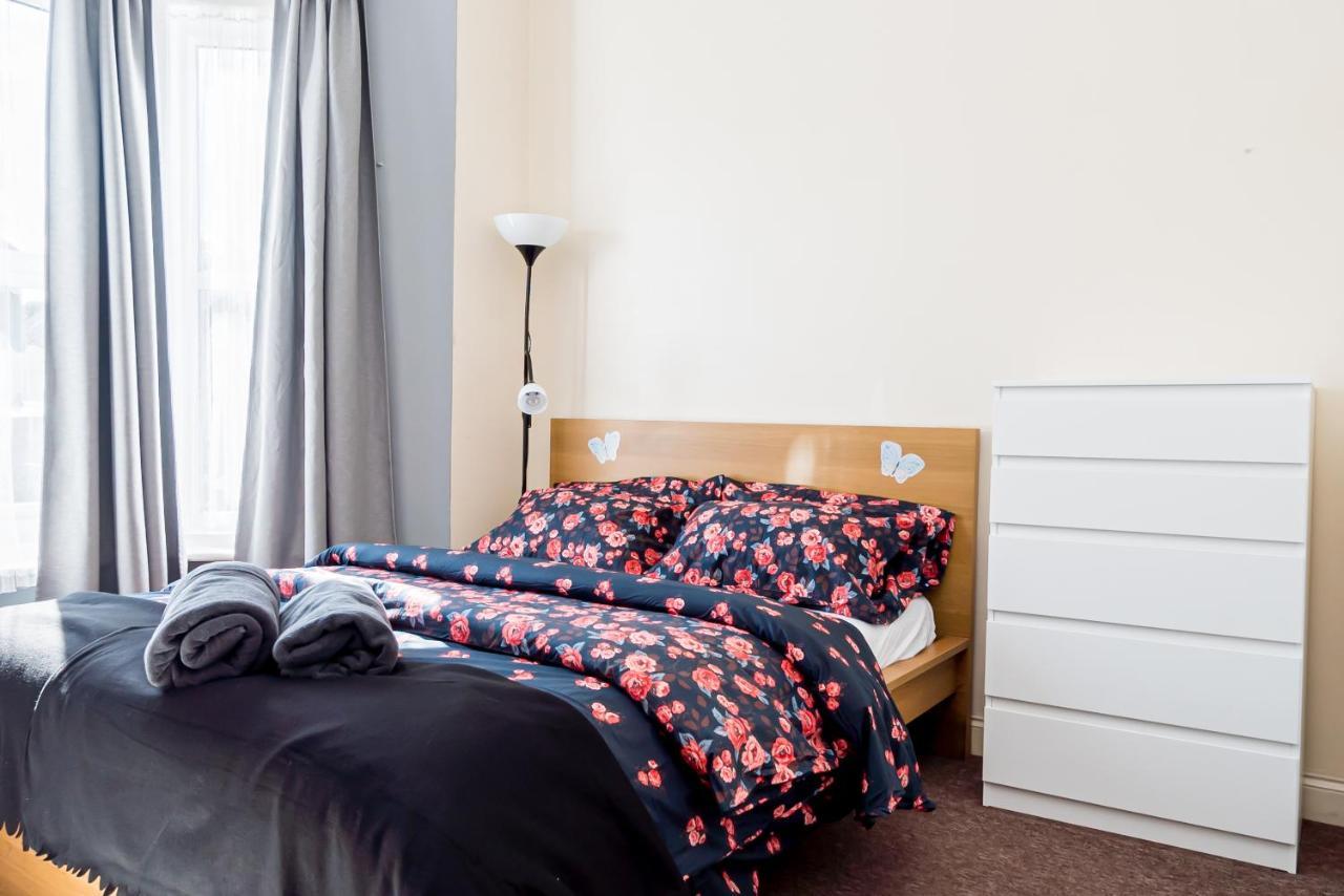Shirley House 1, Guest House, Self Catering, Self Check In With Smart Locks, Use Of Fully Equipped Kitchen, Walking Distance To Southampton Central, Excellent Transport Links, Ideal For Longer Stays 外观 照片